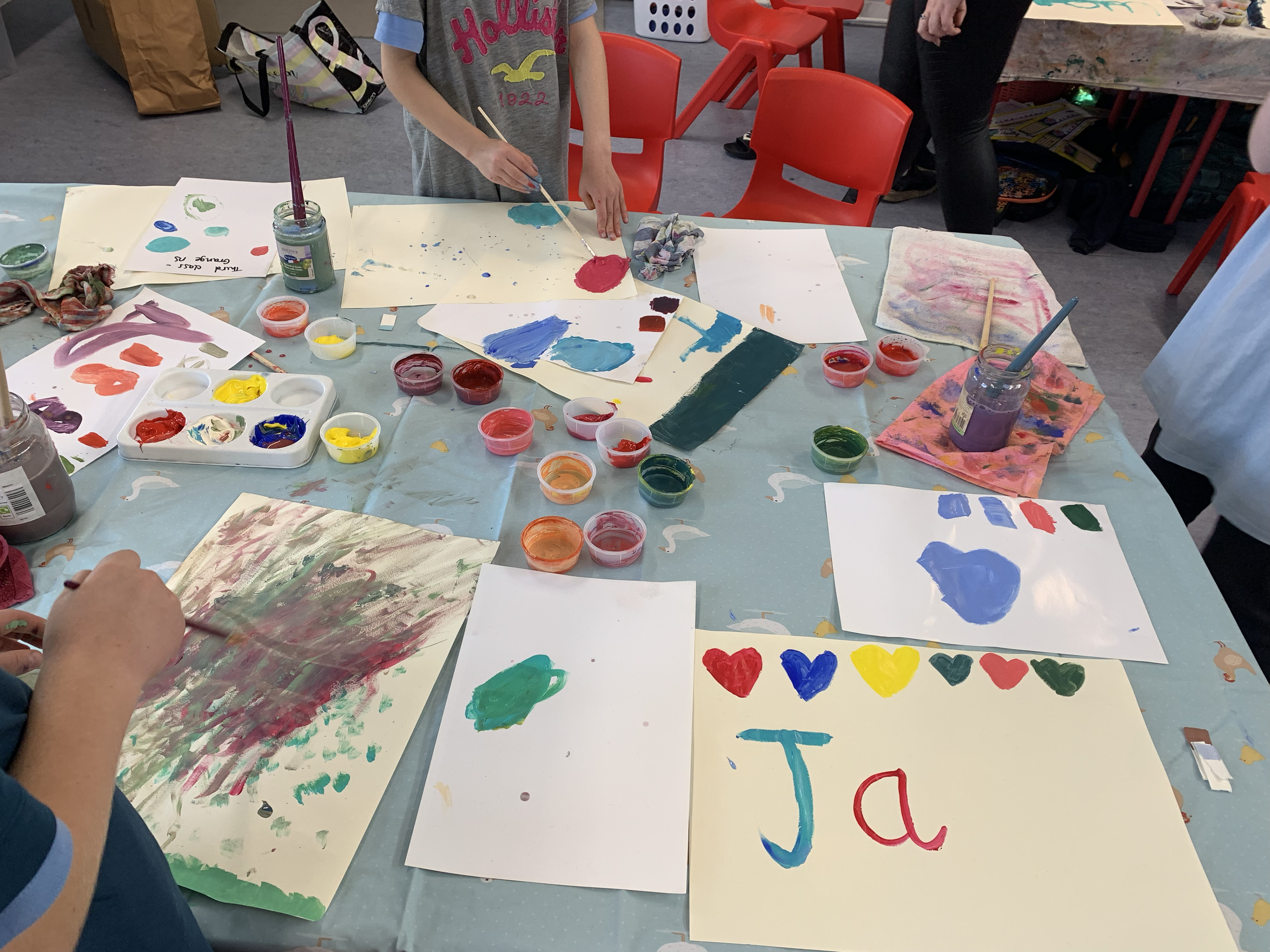 Custom colour mixing and painting