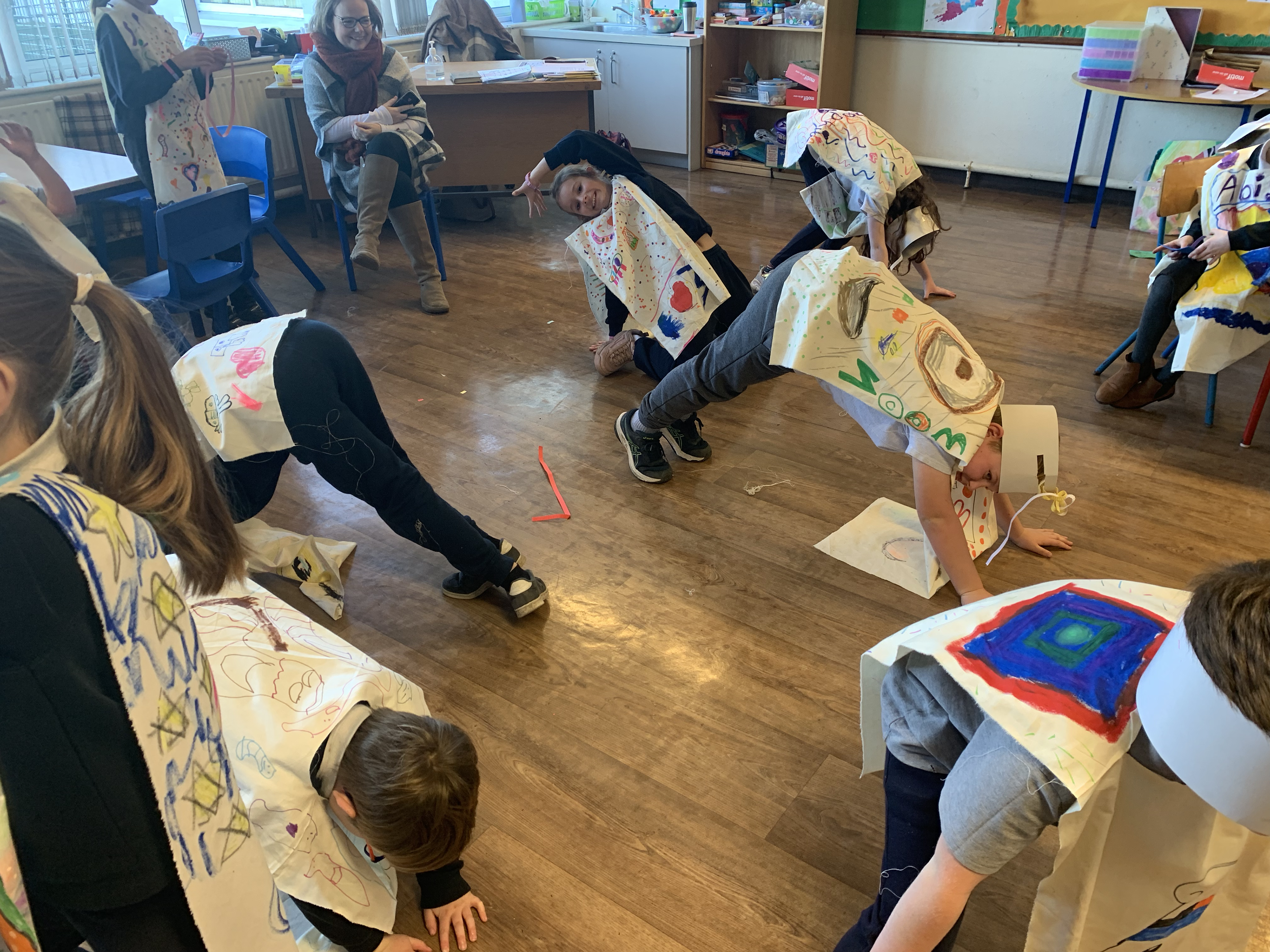 Creating forms with our bodies in Rathoe NS