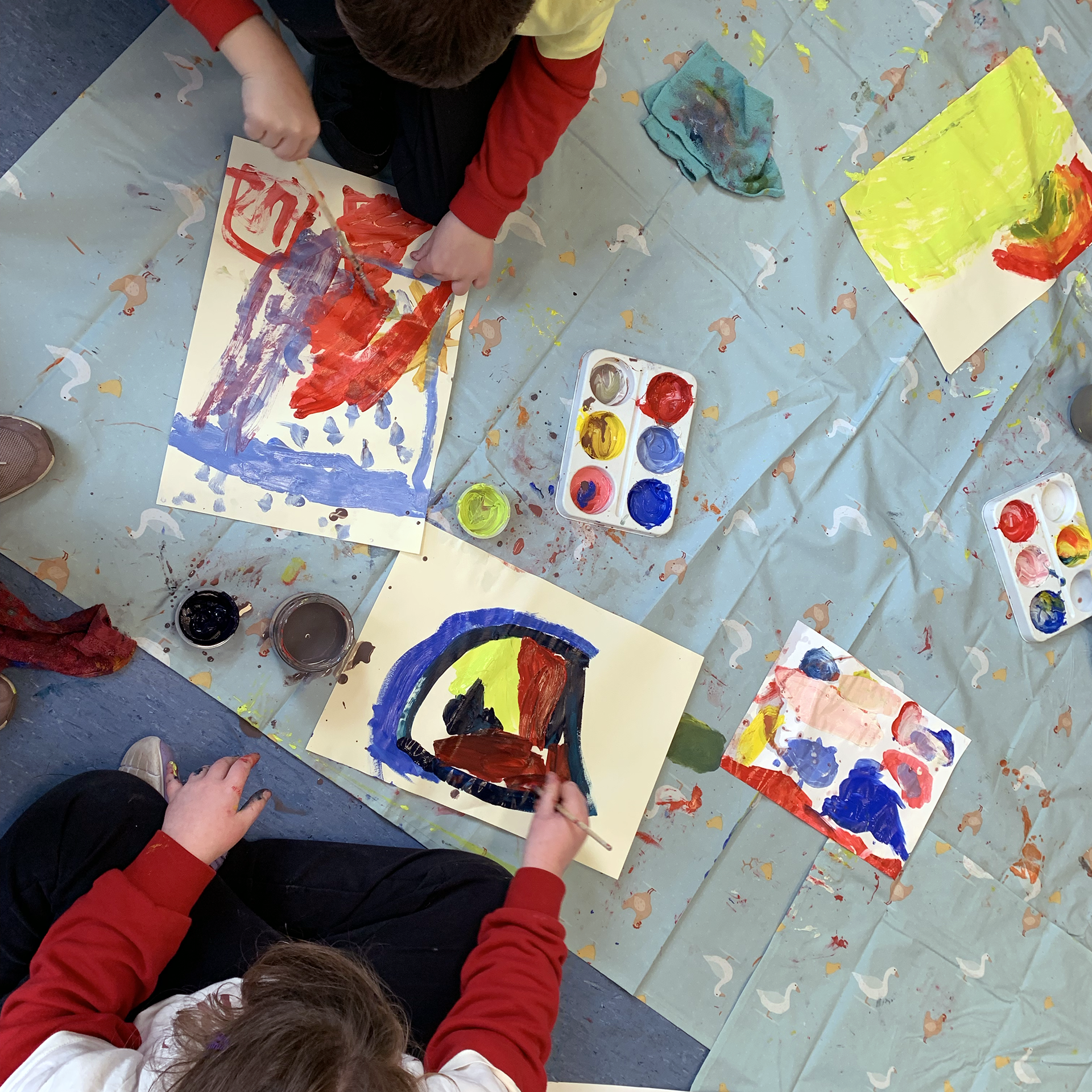 Custom colour mixing and painting