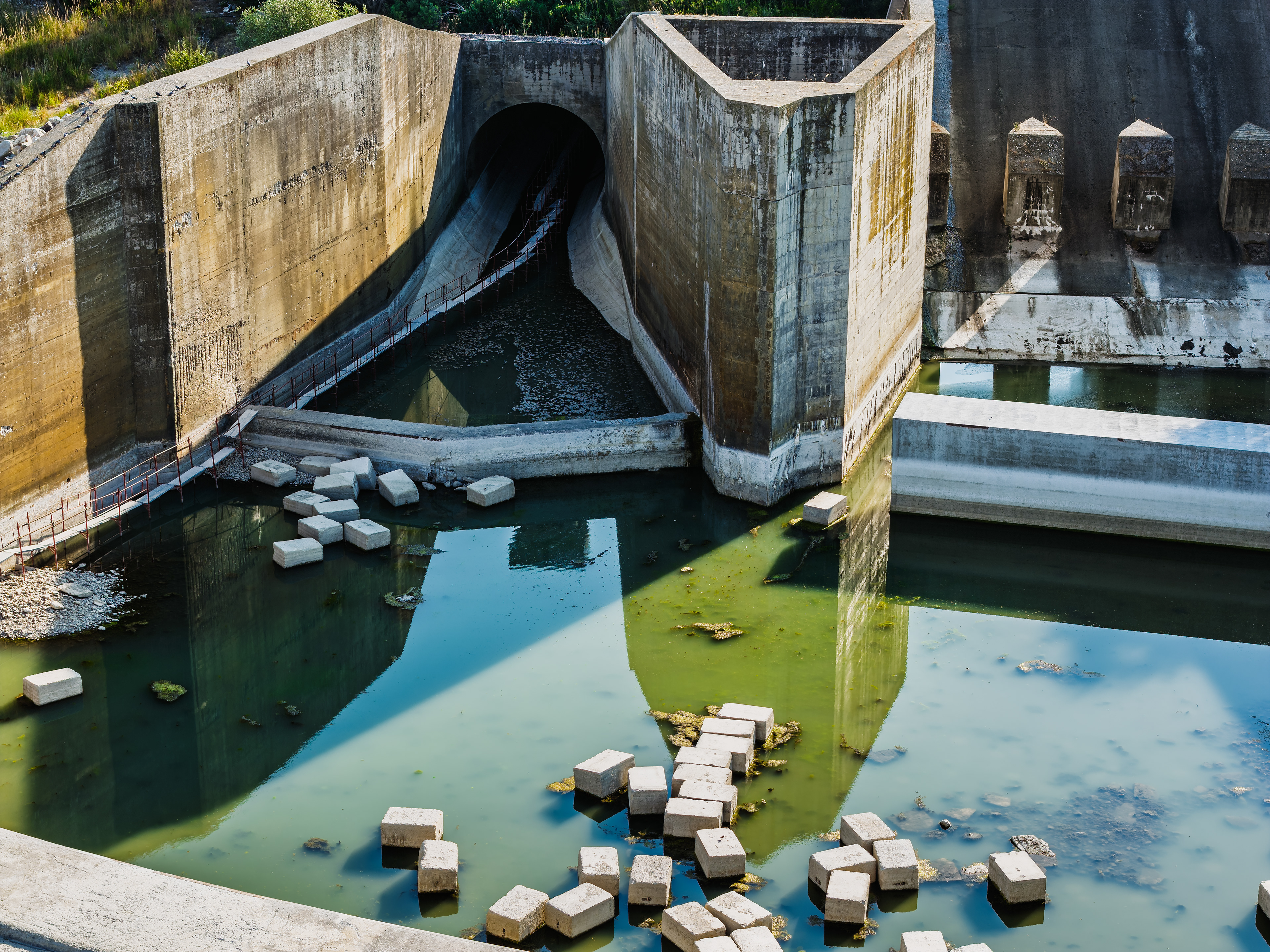 Liscione dam, Molise