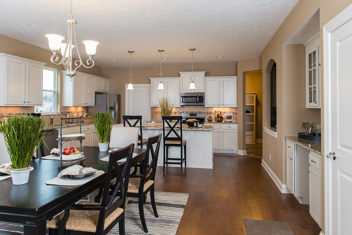 Real Estate - Kitchen