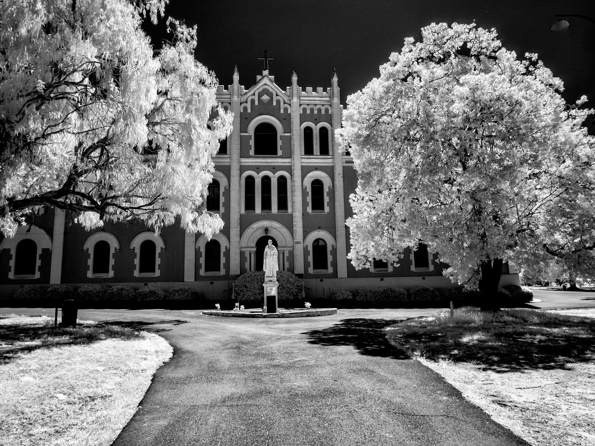 New Norcia, Infrared