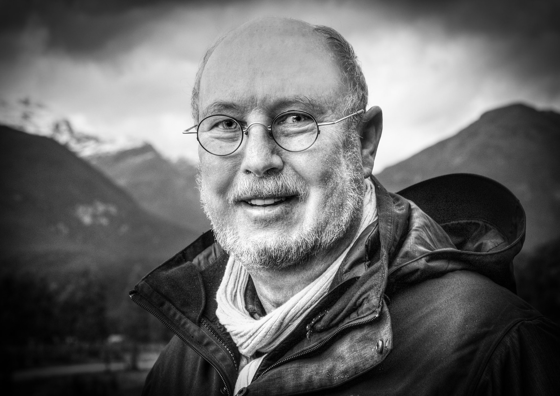Taken in Mike Langford's backyard of Lake Wakatipu surrounded by New Zealand's Southern Alps.