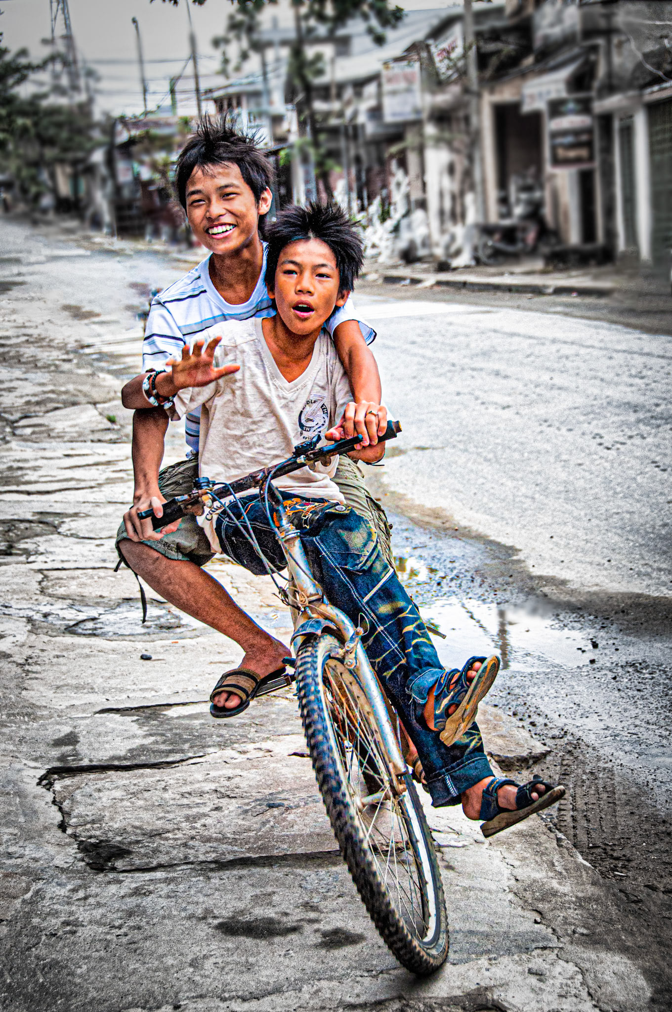 Daredevils, Vietnam