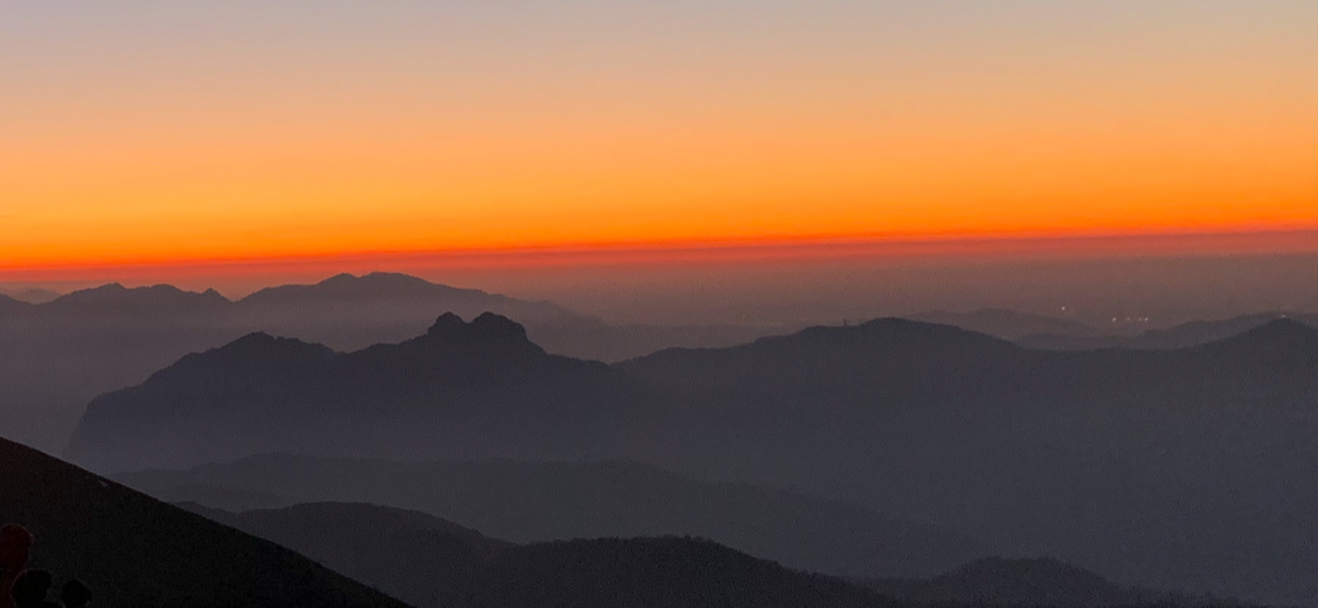 Andrea - Alba sul San Primo il giorno del l’epifania: uno spettacolo condiviso in 1.000 persone. Foto scattata con il mio cellulare (06/01/2020)