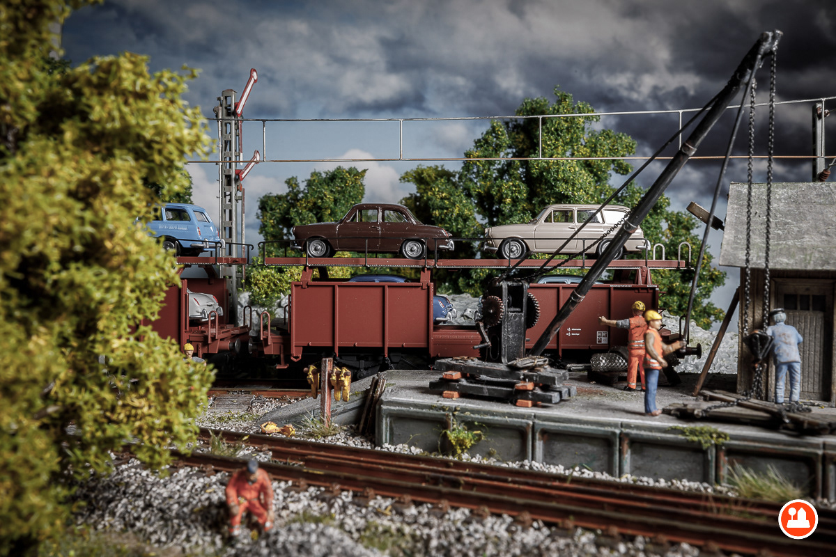 Autoverlading & Transport DB - Fleischmann 4235 en Trix 24332