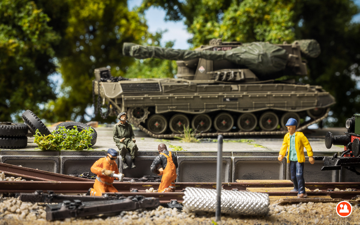 Militaire Verlading PRTL CA 1 NL - Artitec 6870393, Roco 72015 en 76391