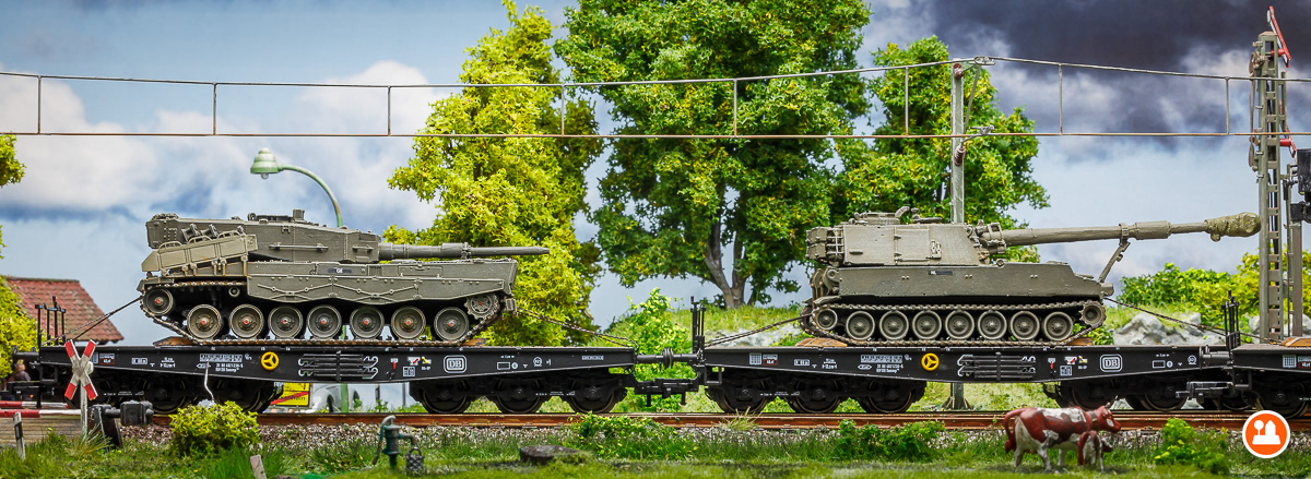 Militaire Tankverlading & Transport - Artitec 20.323.07, 387.300, 6870111, 6870148, 6870393 en Roco 66046