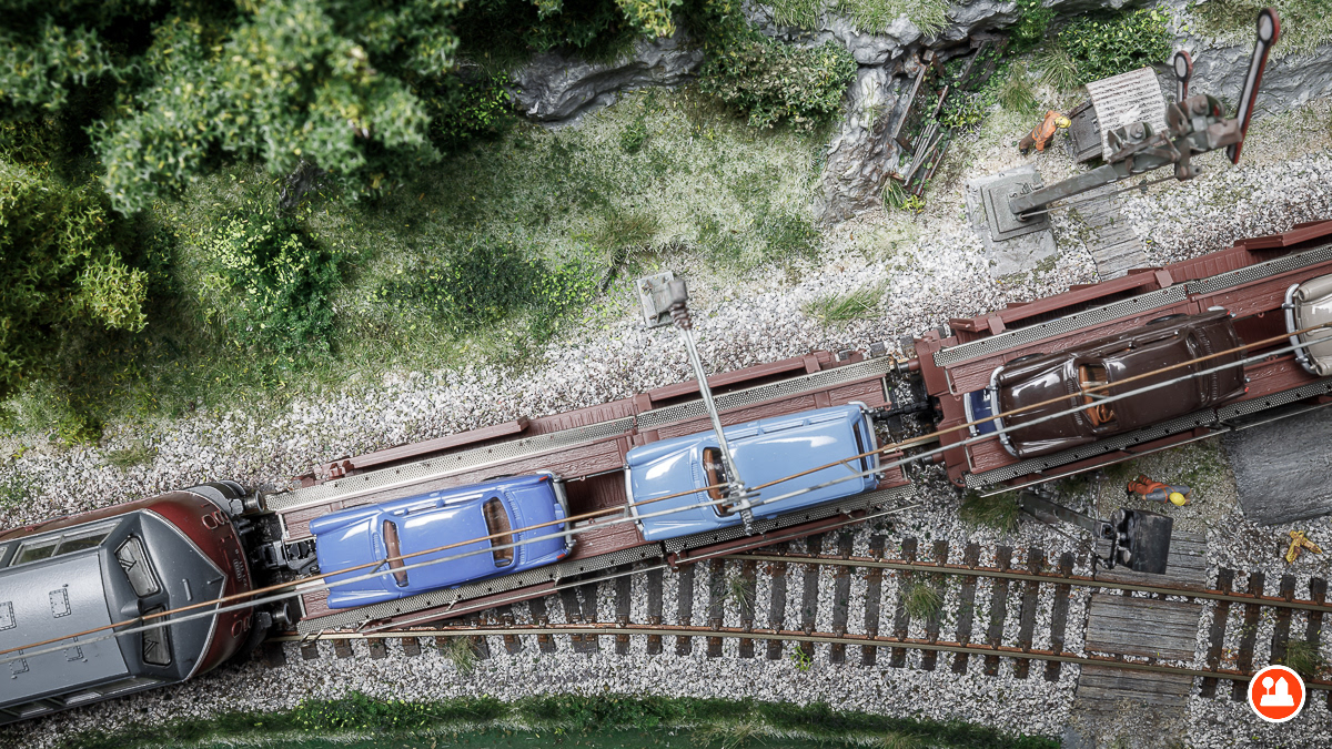 Autoverlading & Transport DB - Fleischmann 4235 en Trix 24332