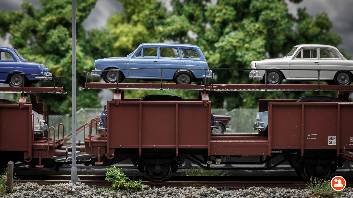 Autoverlading & Transport DB - Fleischmann 4235 en Trix 24332