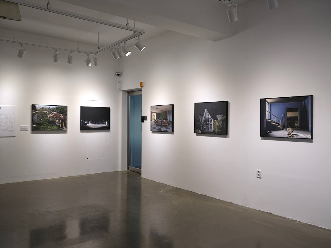 Gallery 11