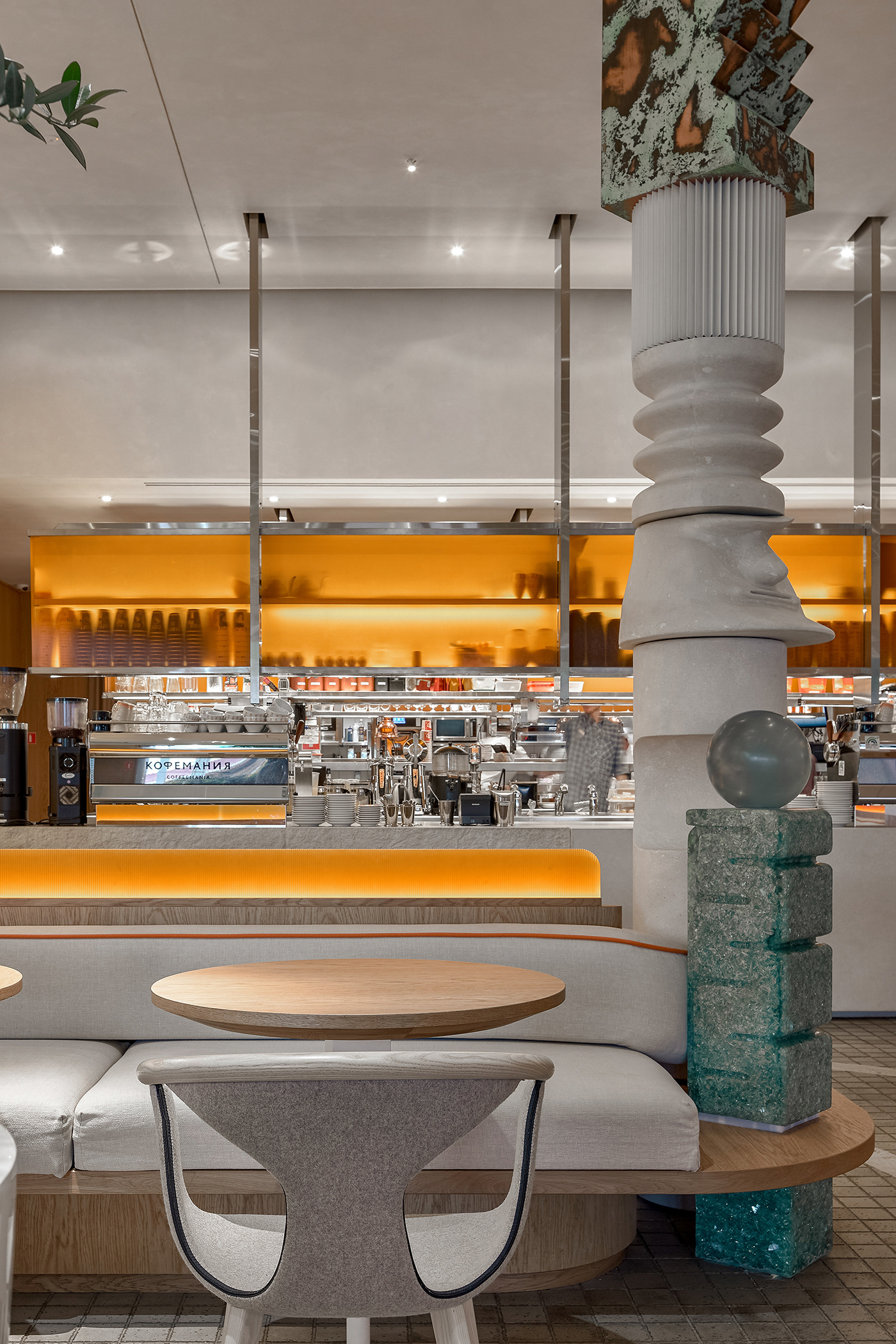 Interiors photographer. How to photographing restaurant interior.
