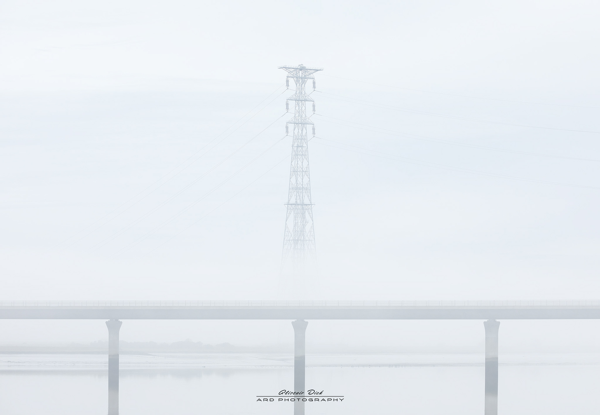 Minimal Connection