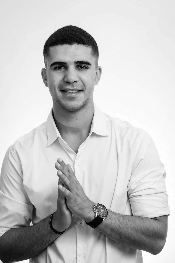 Niv Handshtok