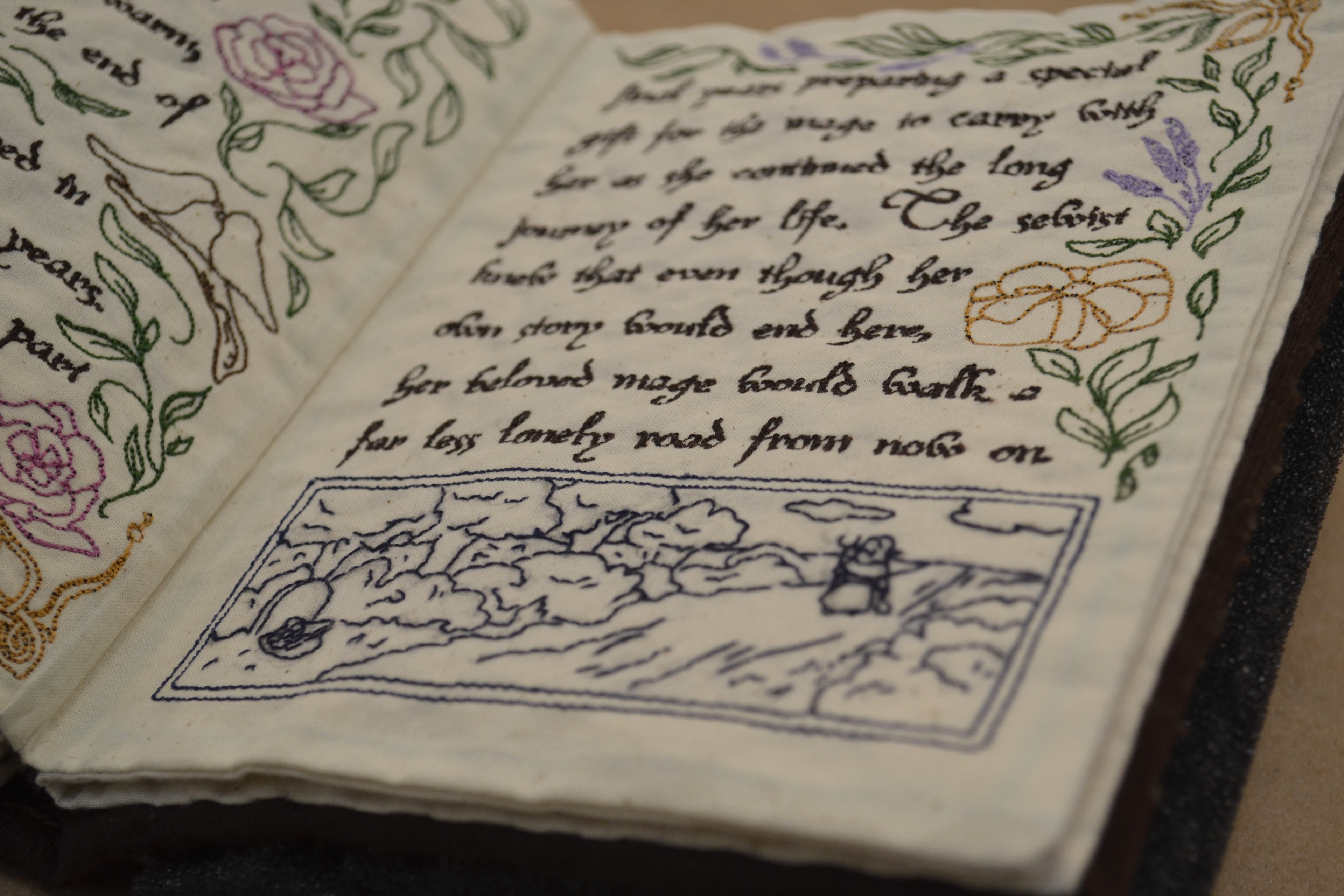 "Sapphic Stitched Story" - Page 7 Detail