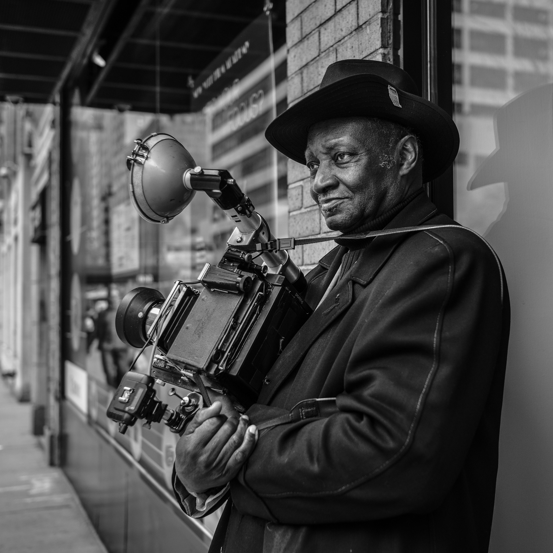 Louis Mendes, Manhattan Photographer