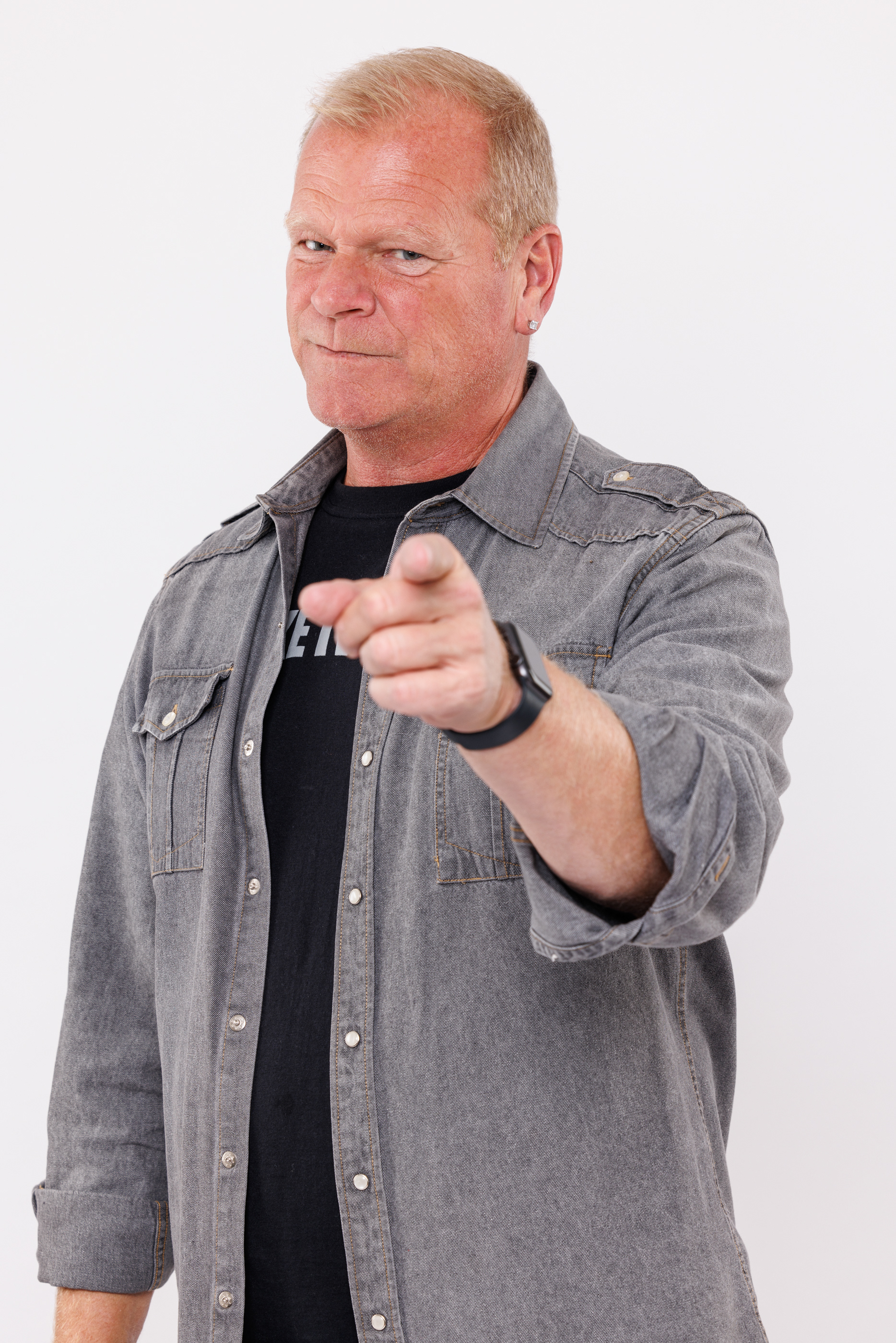 Mike Holmes (Holmes Family Rescue)