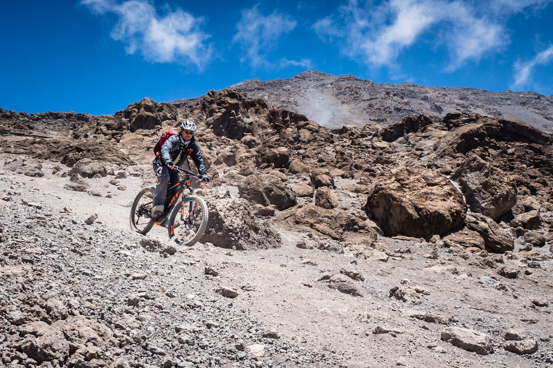 4000 Höhenmeter Downhill in Afrika