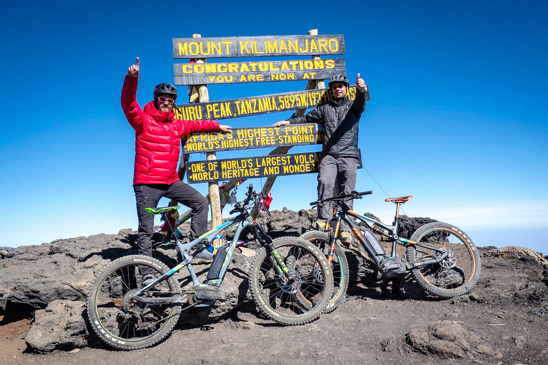 Gipfelerfolg am Uhuru Peak
