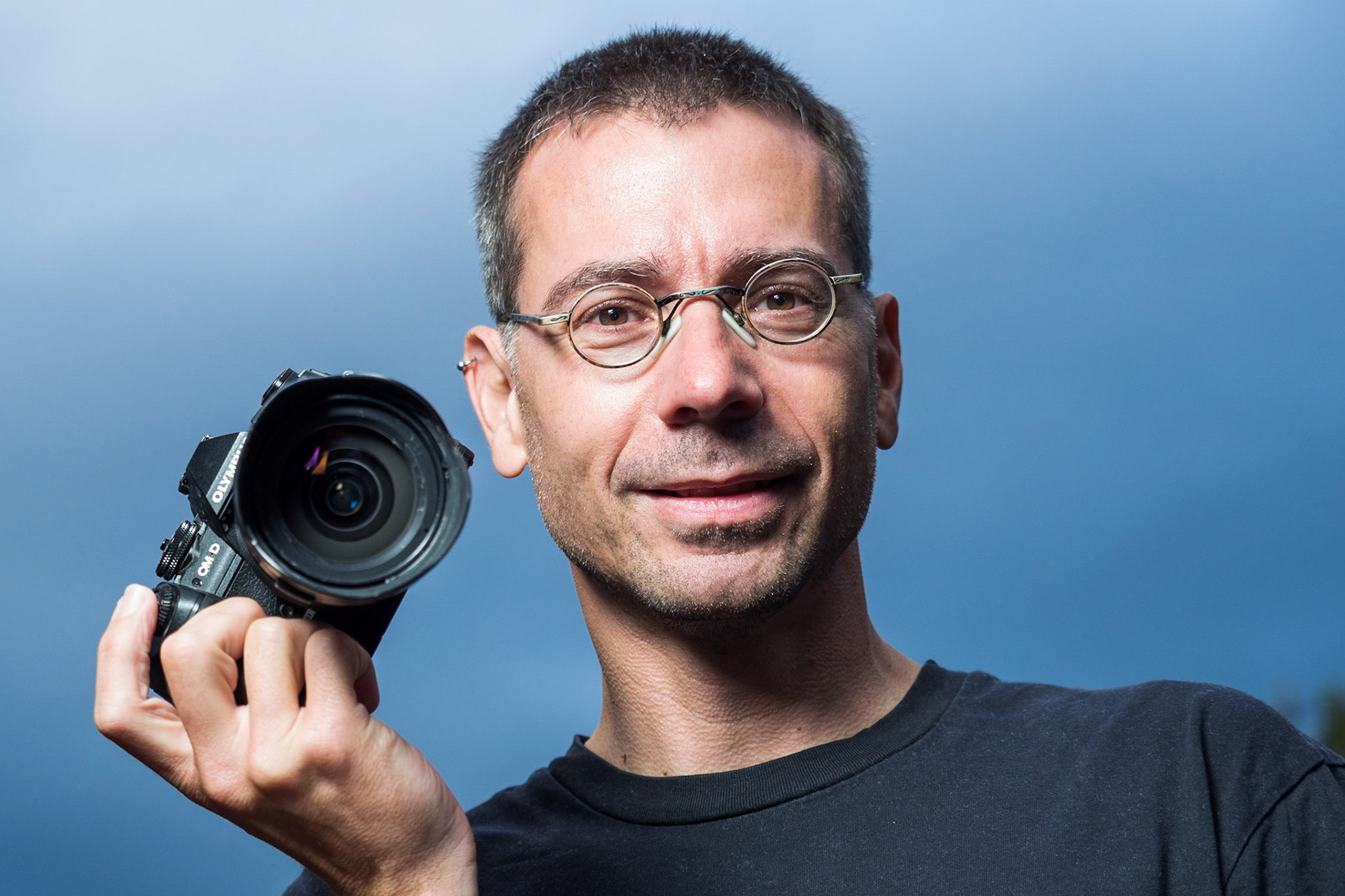 OLYMPUS DIGITAL CAMERA