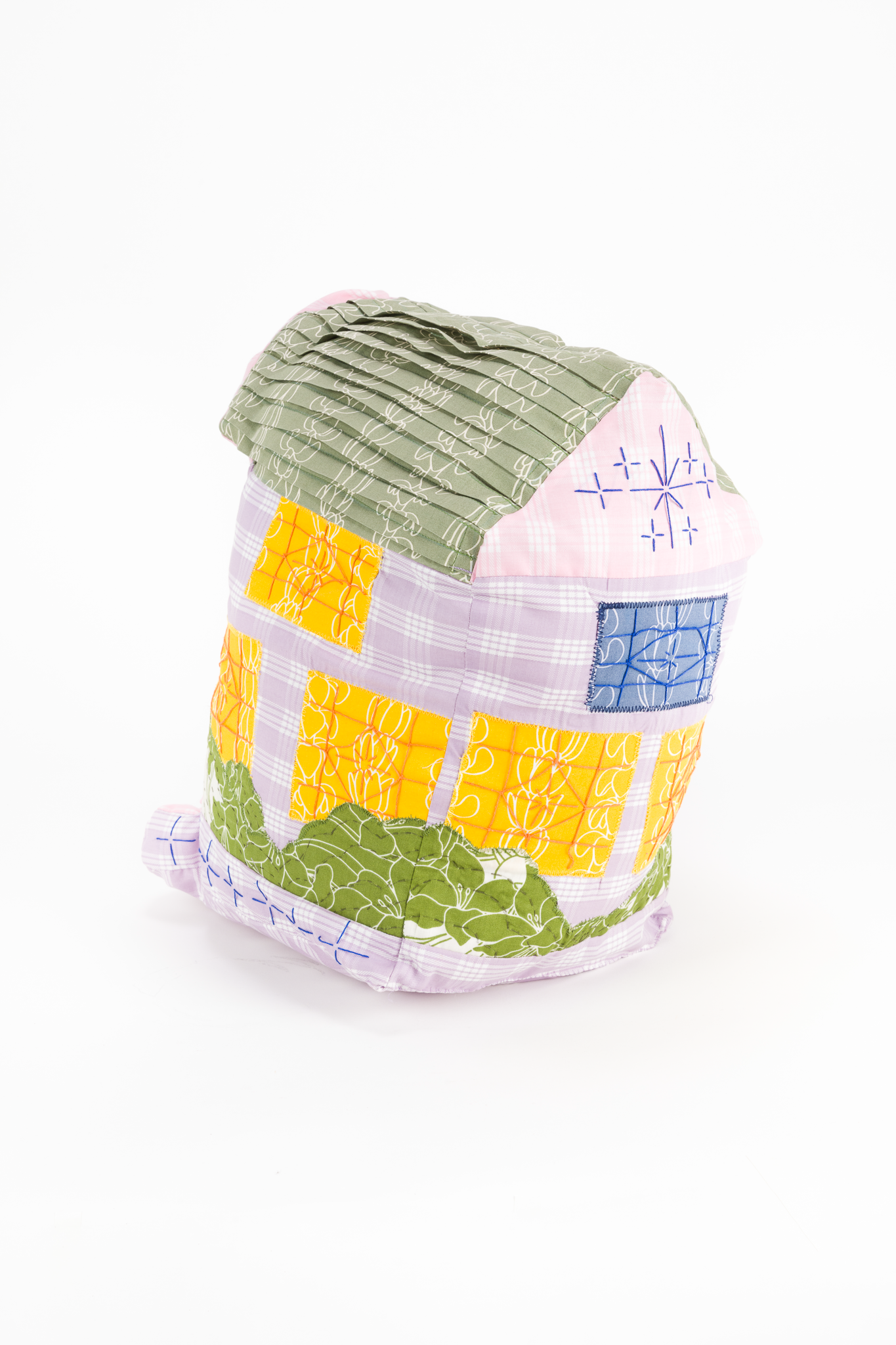 futile dreams of (a) home, 2025