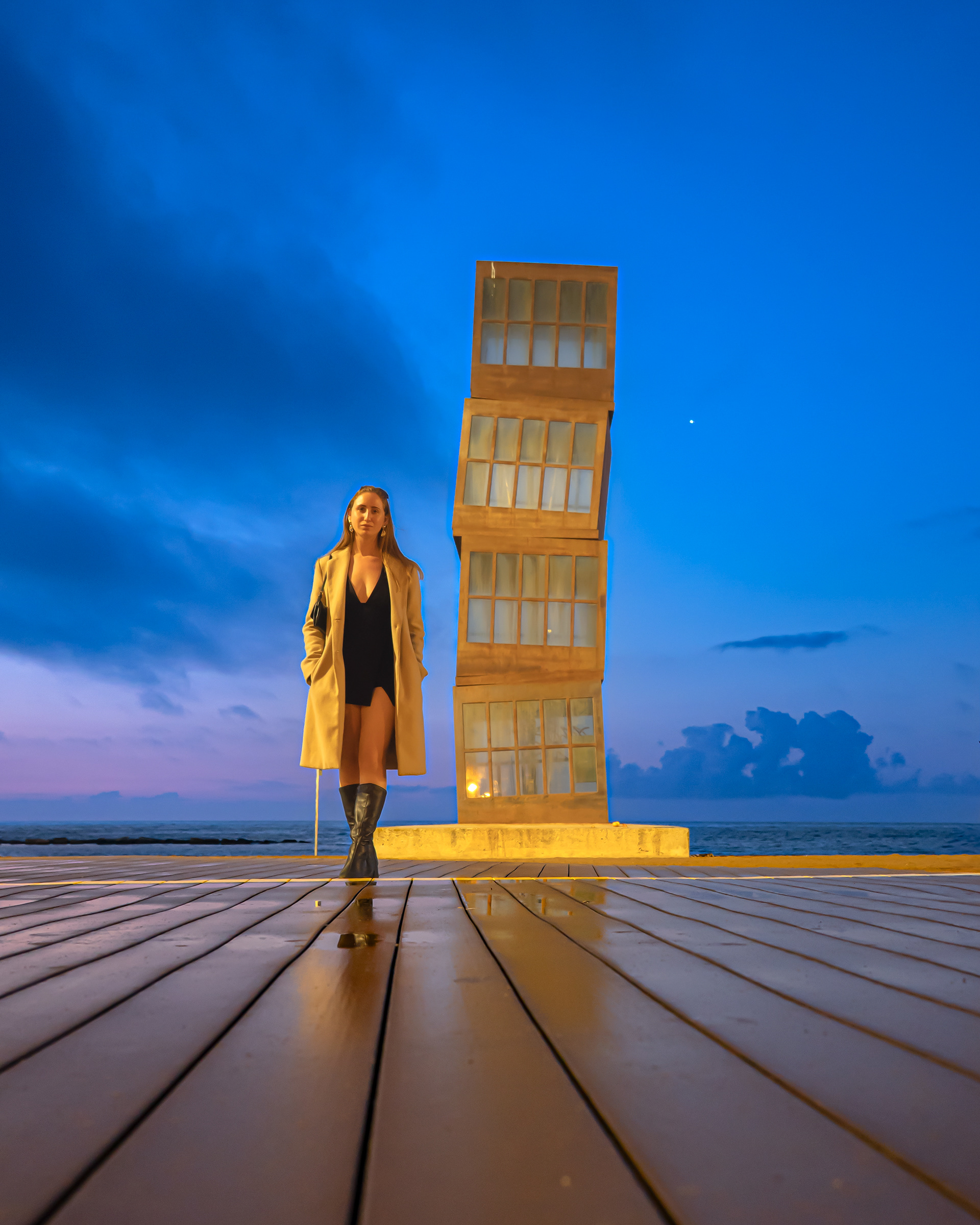 TOURIST AT L'ESTEL FERIT 