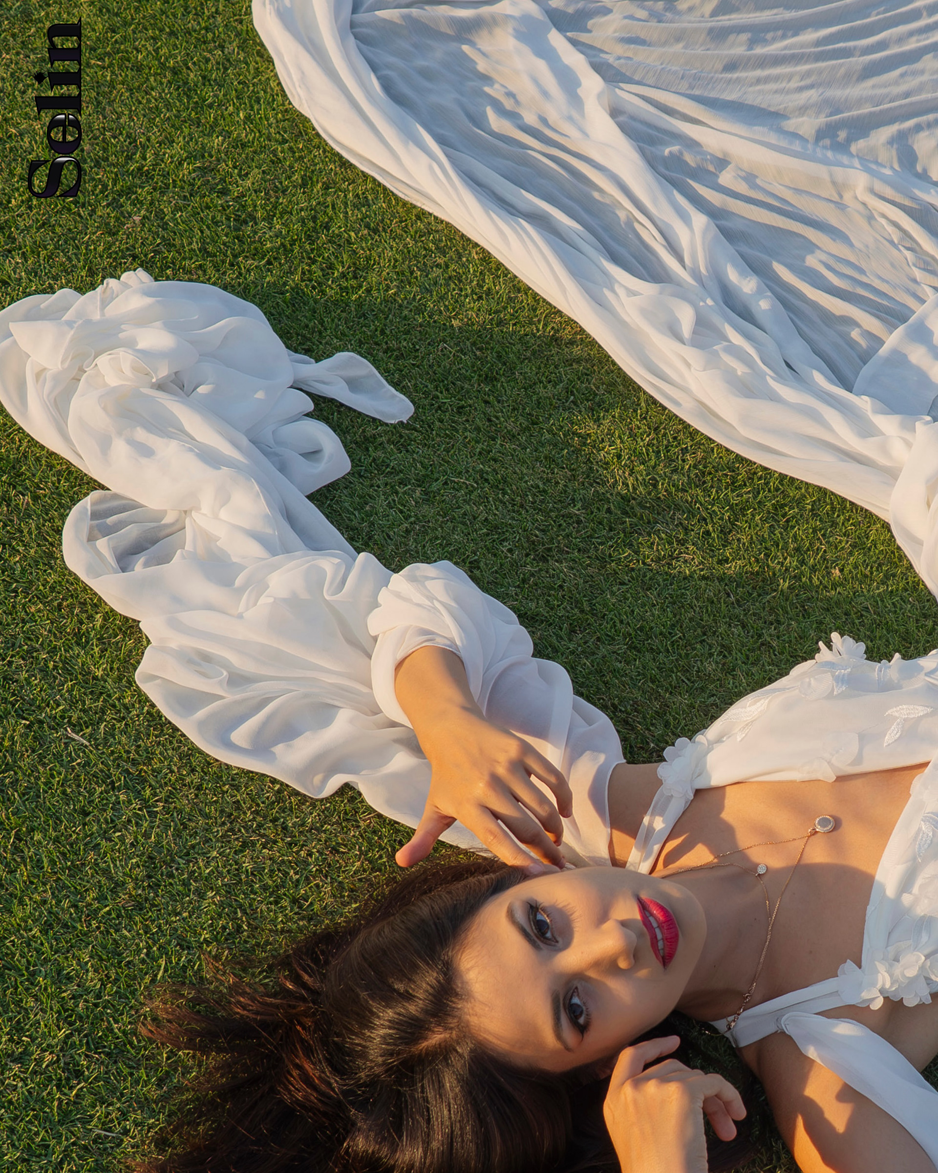 Model  & Pianist Oksana Pavlova in Seline Magazine