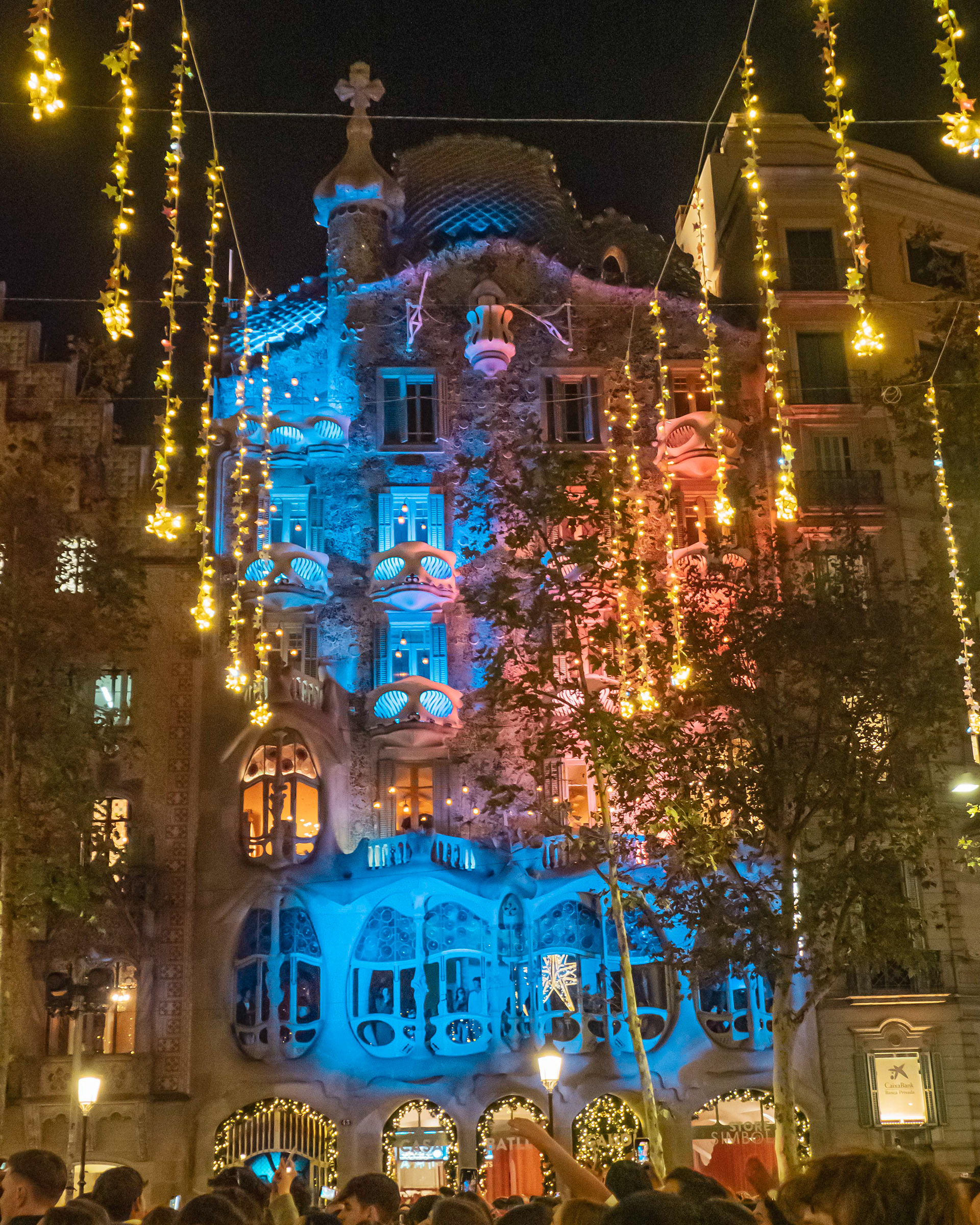 Casa batllo - gaudi - barcelona - mapping