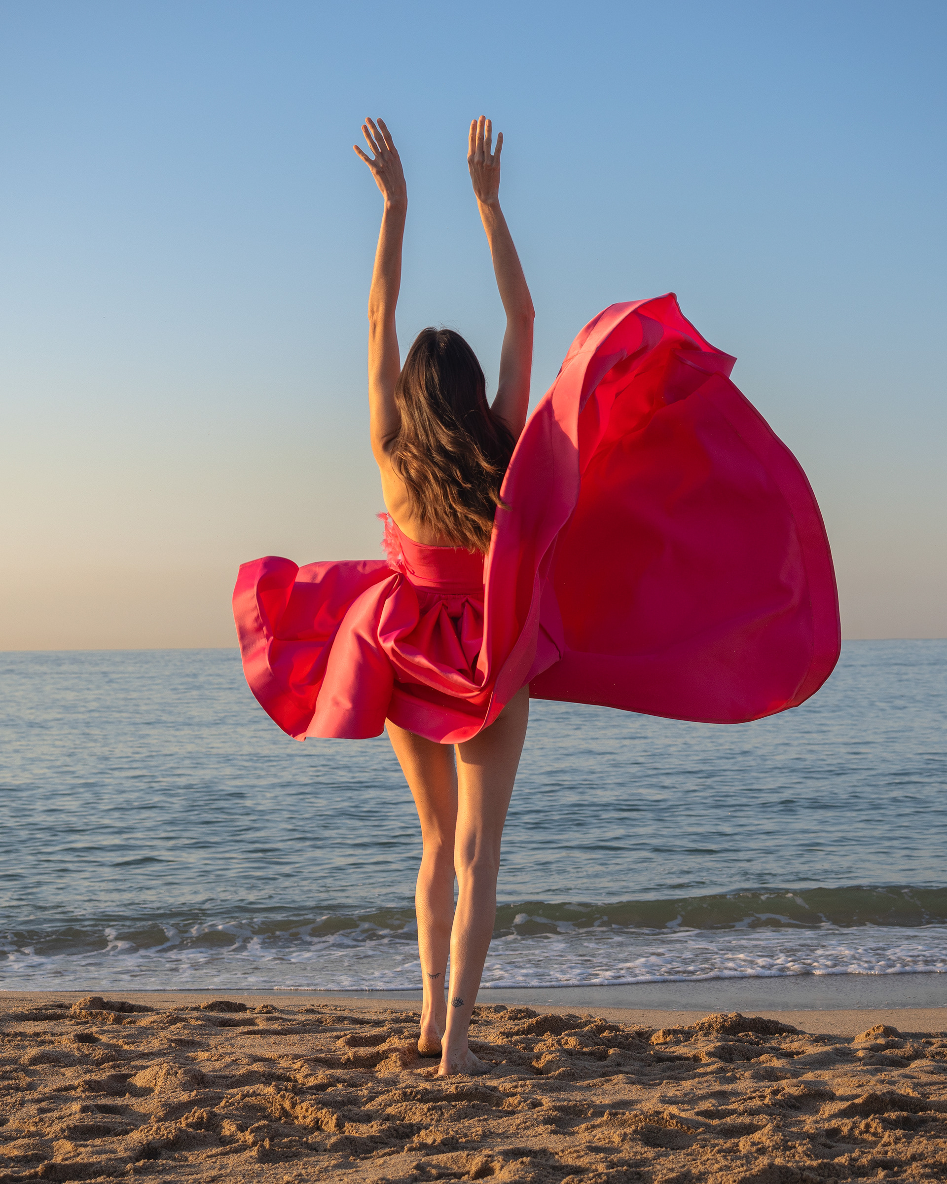 Model & Singer Laura Pont by Ernest Siles