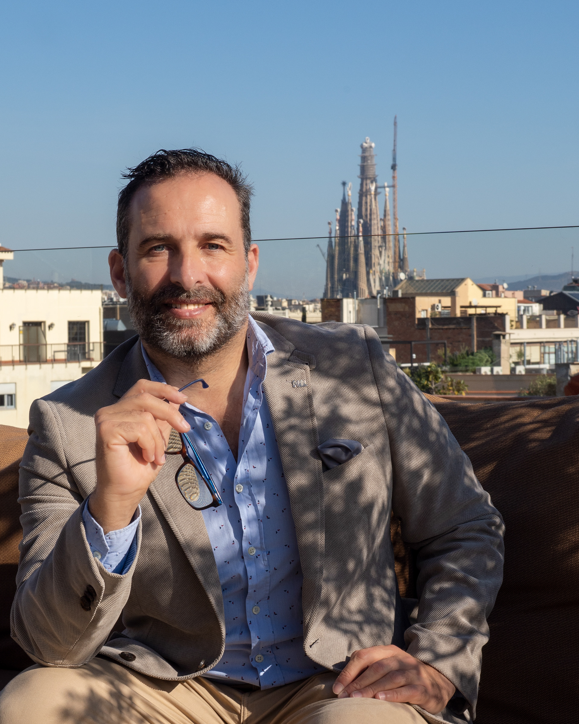 Javier Fernandez @javiermco