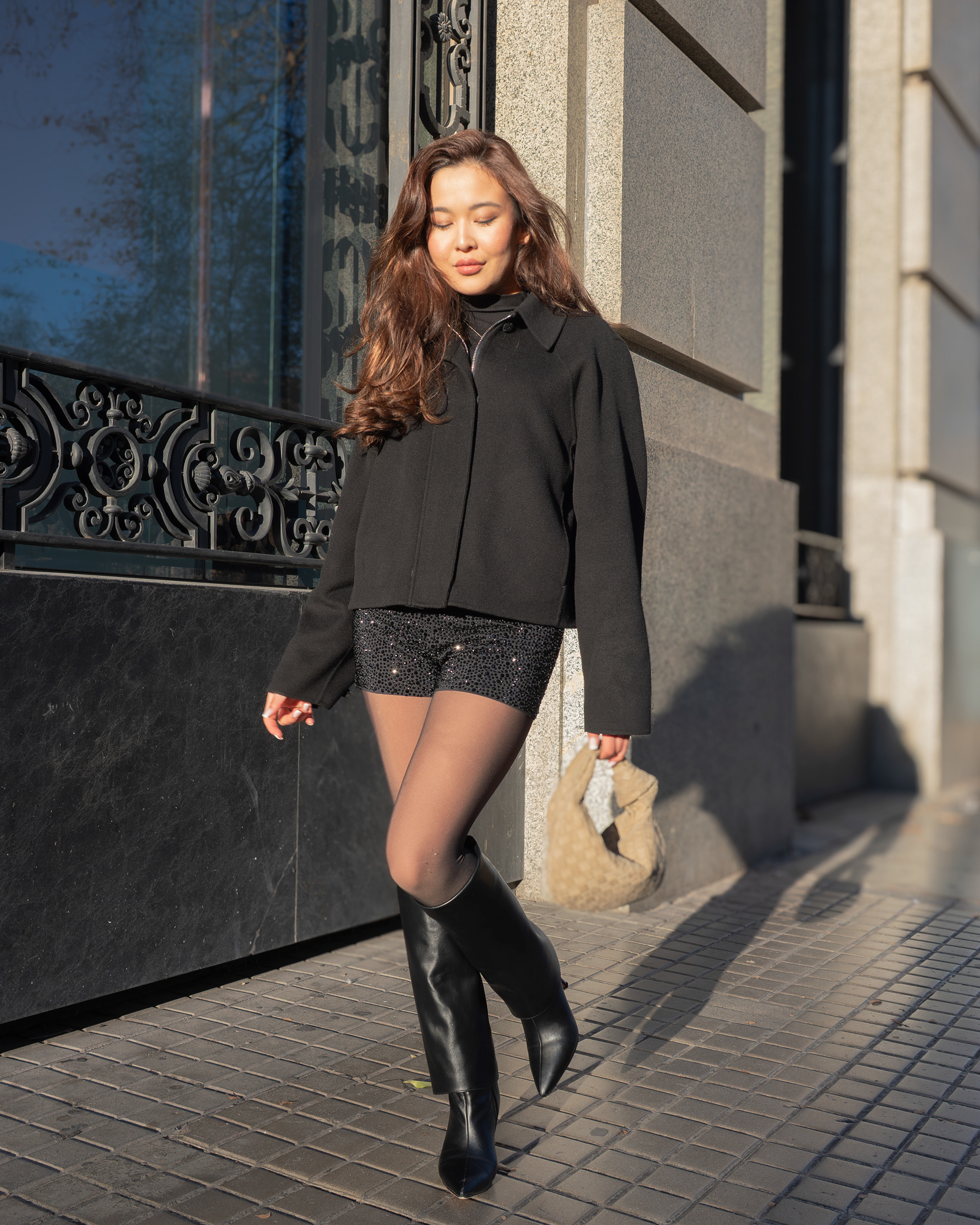 Model Tomiris Anarbay by Barcelona Photographer Ernest Siles