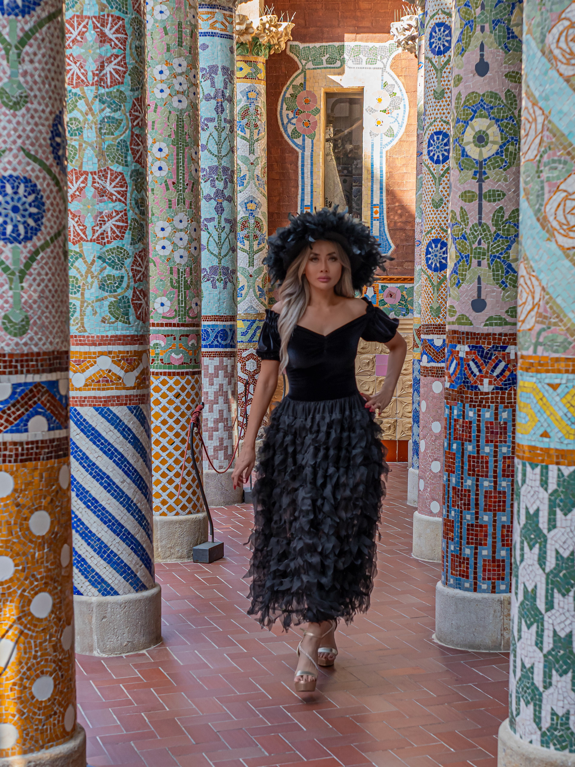 Palau de la Musica catalana portrait photoshoot