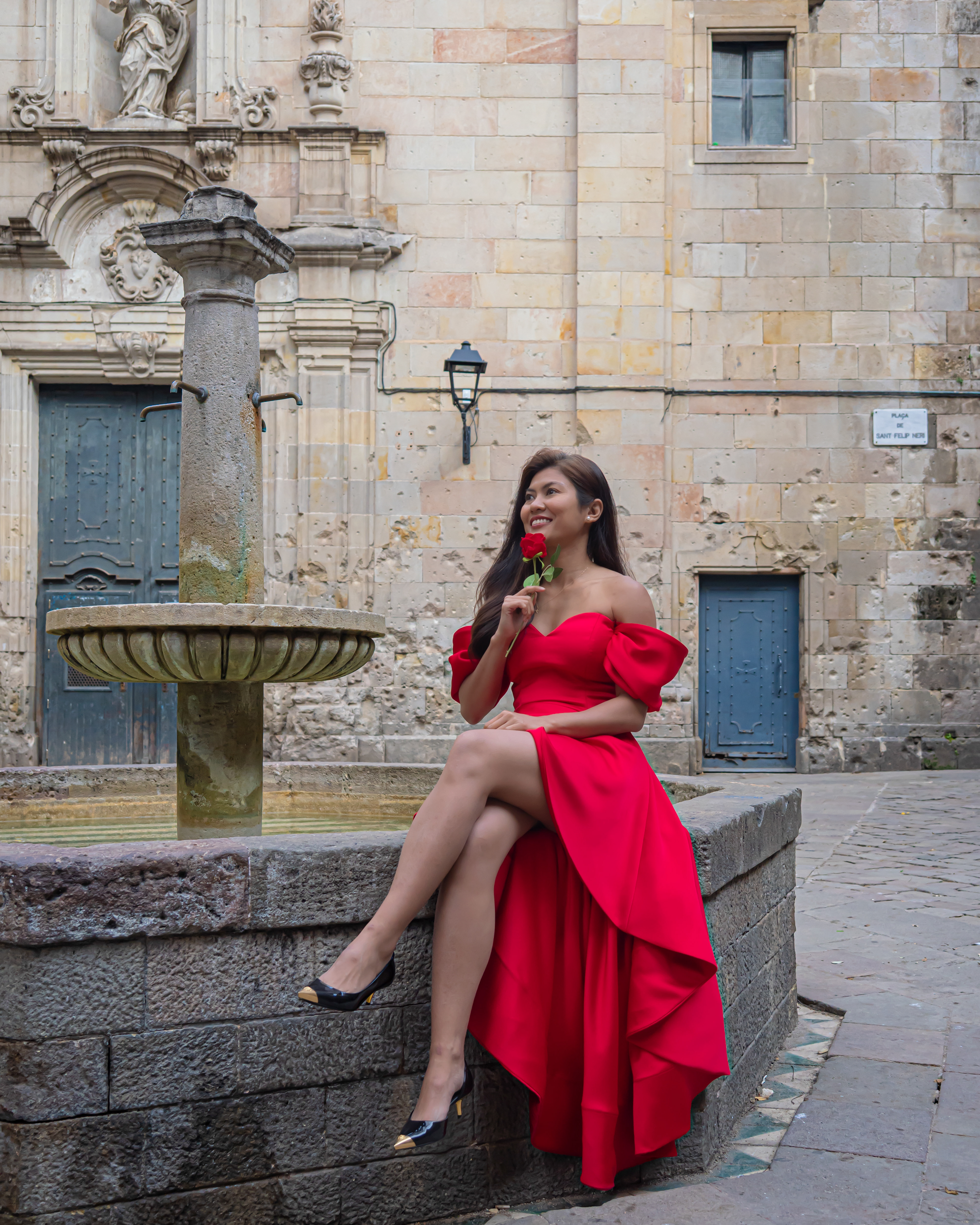 Plaça sant felip Neri portrait Photoshoot
