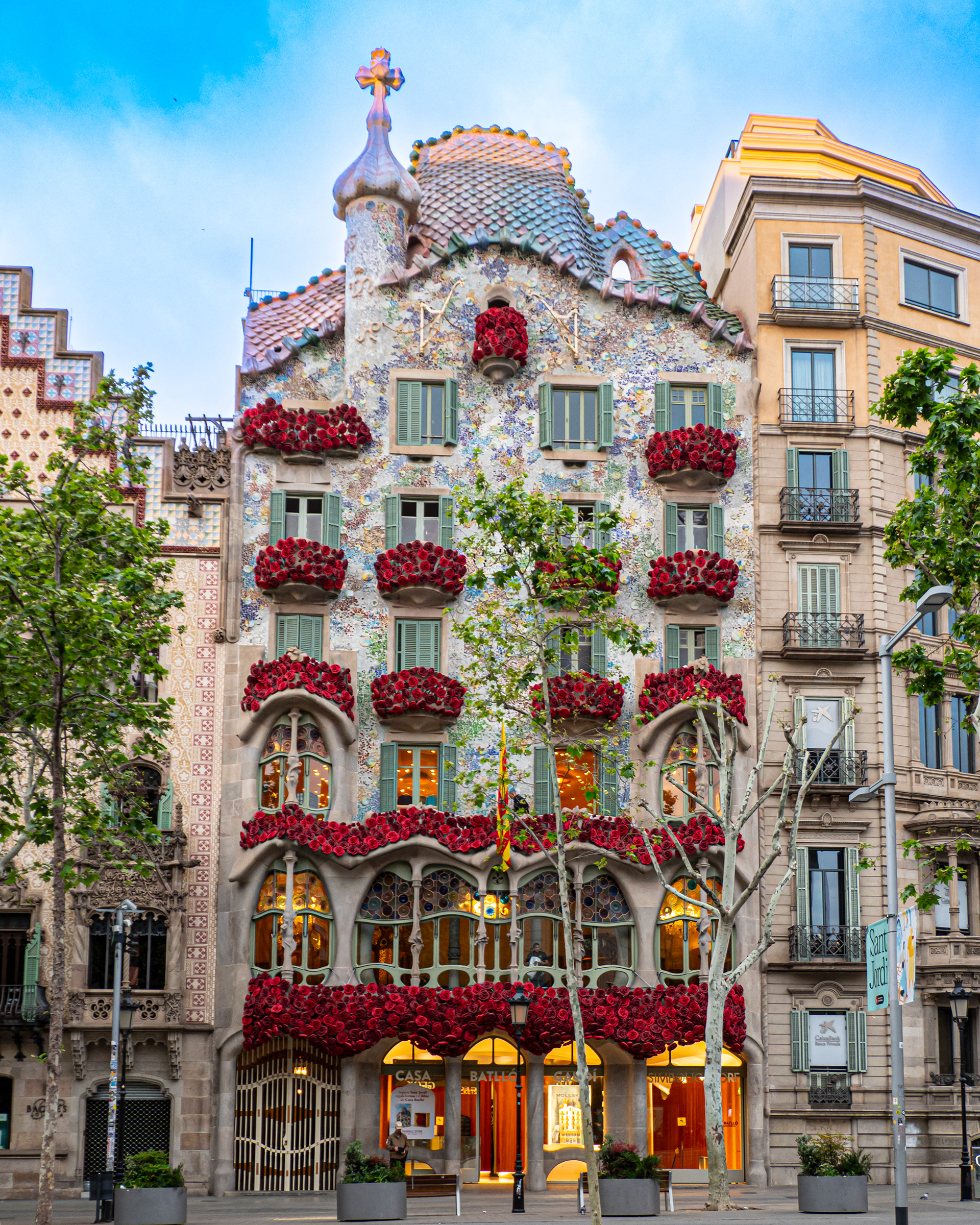 Casa batllo - gaudi - barcelona - sant jordi