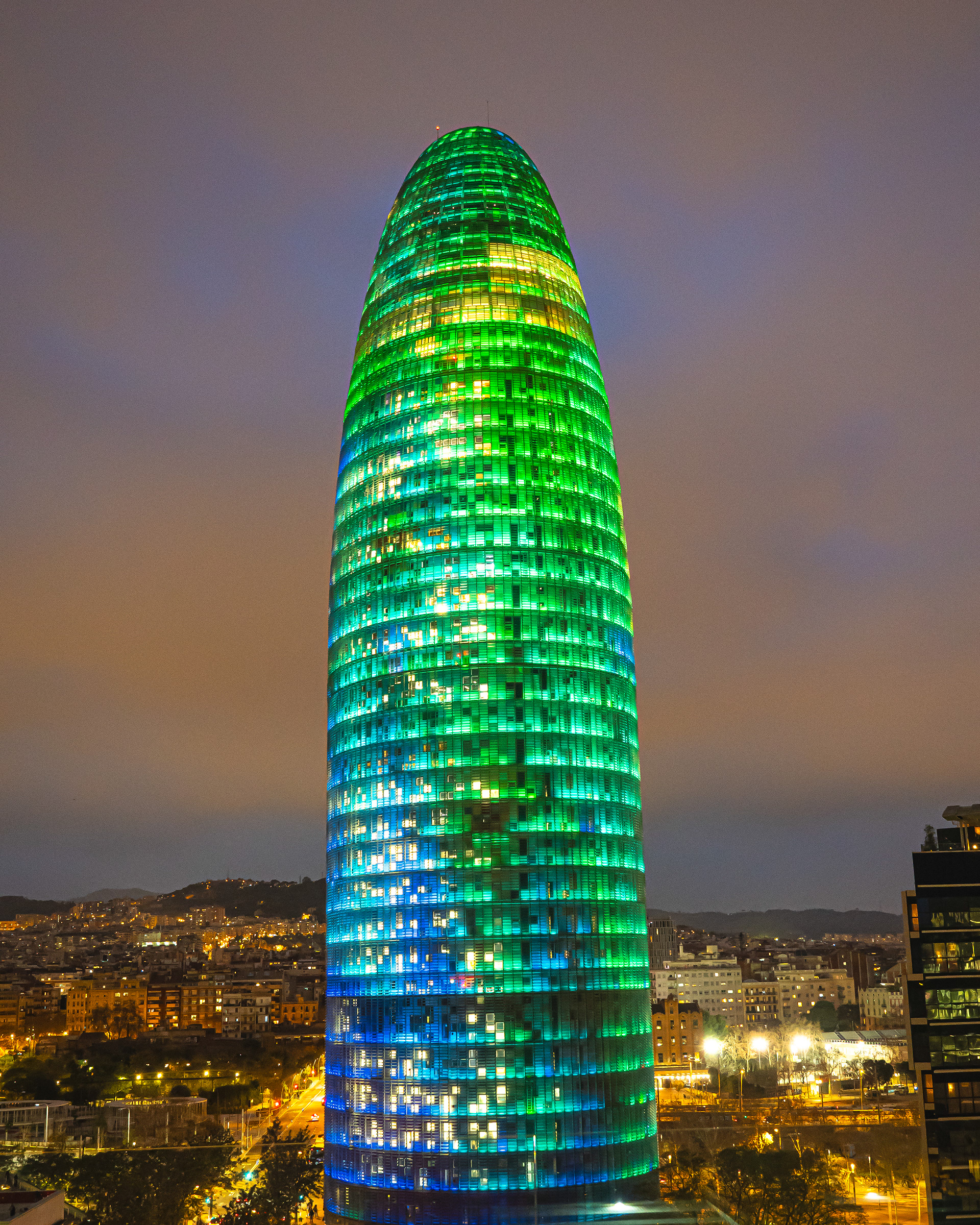 Lights at Torre Glories bcnllum2025