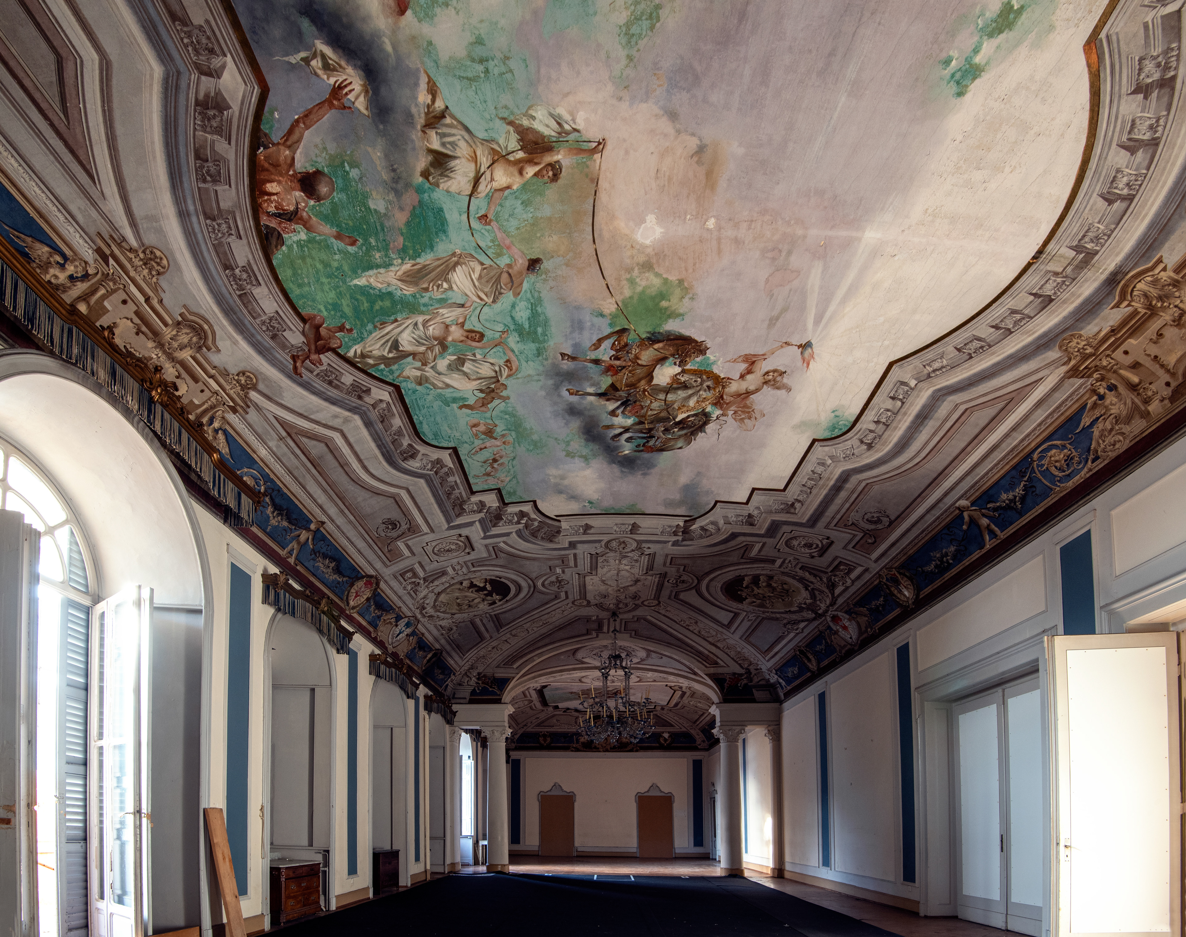 Palace désaffecté (TI)