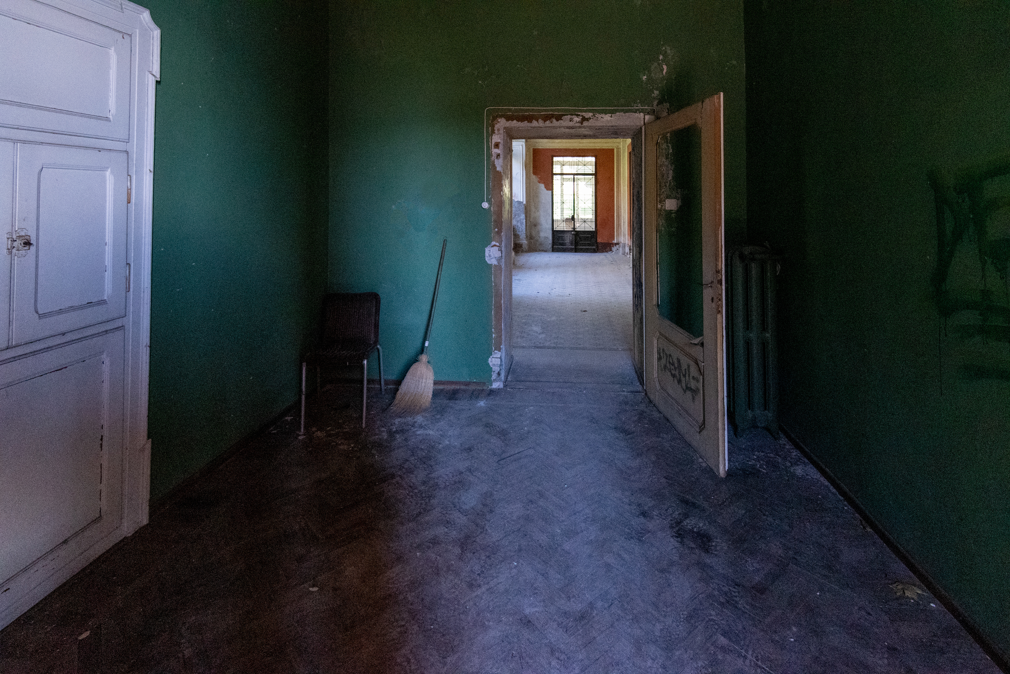 Villa à l'abandon (TI)