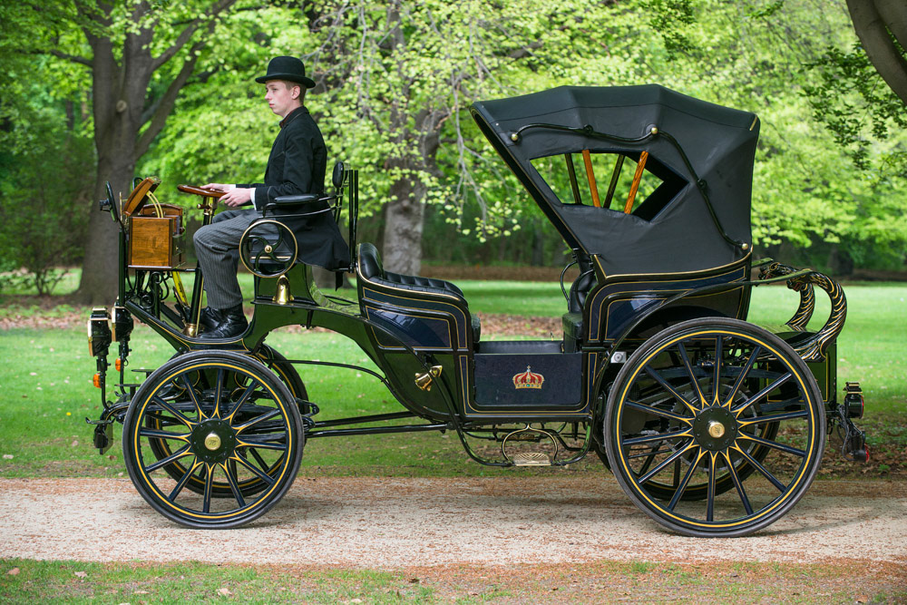 Copyright Stefan Schaal