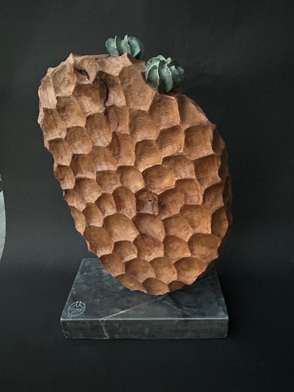 Adaptación IV - 4Ox25x15 cm - Madera/mármol/bronce