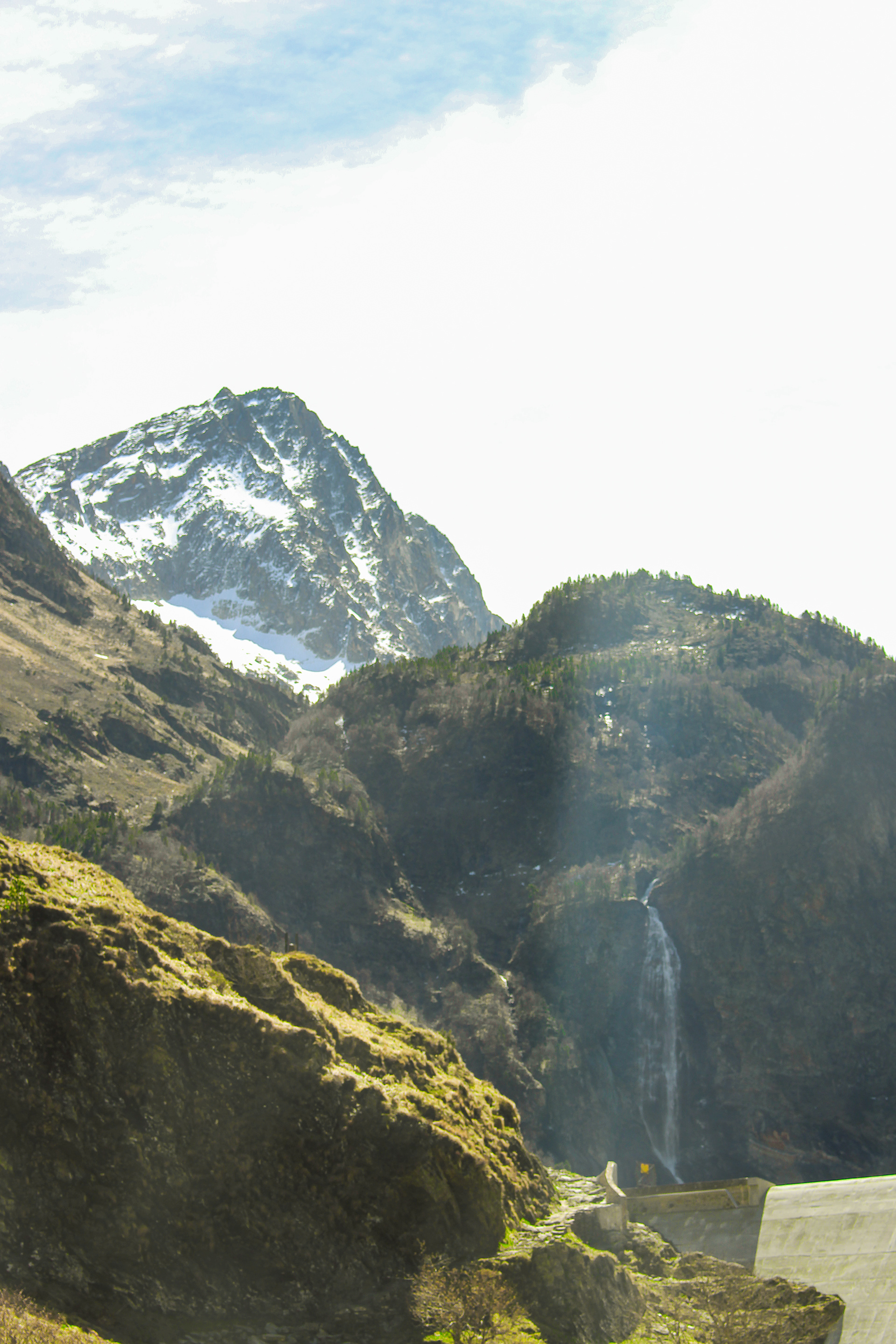 Pyrénées, lac d'Oô, avril 2023