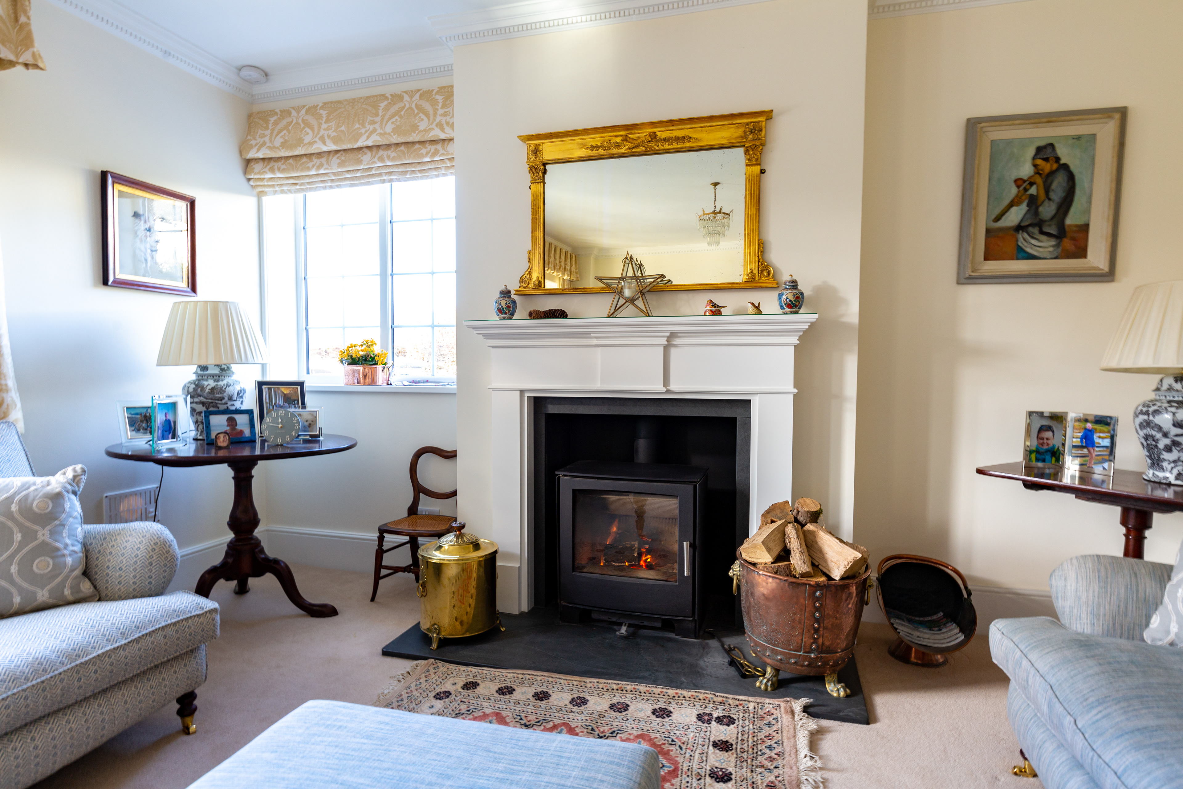 Well lit and lit fire