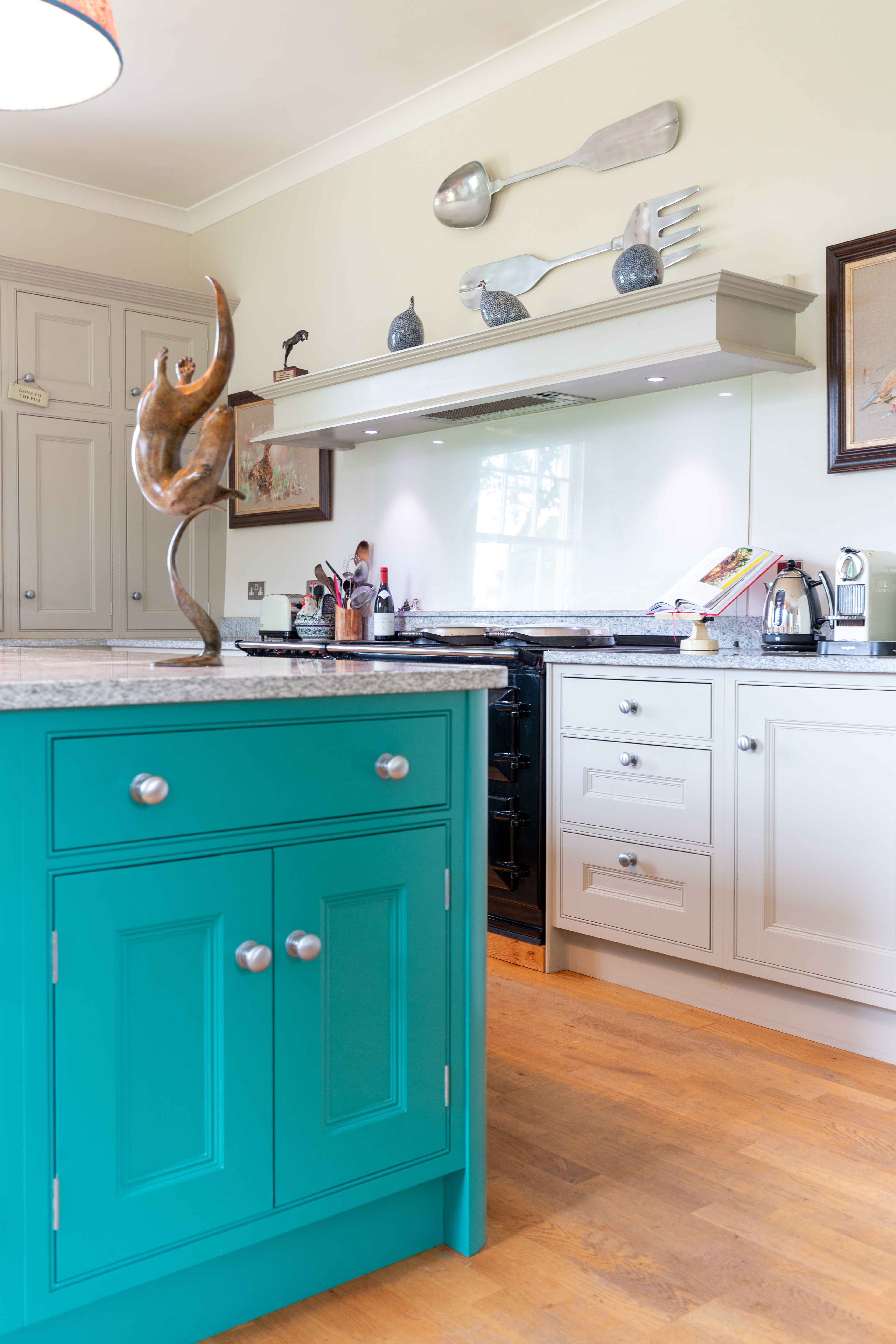 Traditional country kitchen with a twist