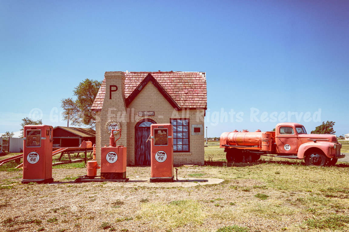 Vintage 1929 Phillips 66 Gas Station & Ford Fuel Truck - McLean, Texas