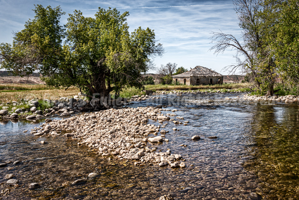 Little Abandoned Cabin by the Creek - Ten Sleep Creek - Ten Sleep, Wyoming
