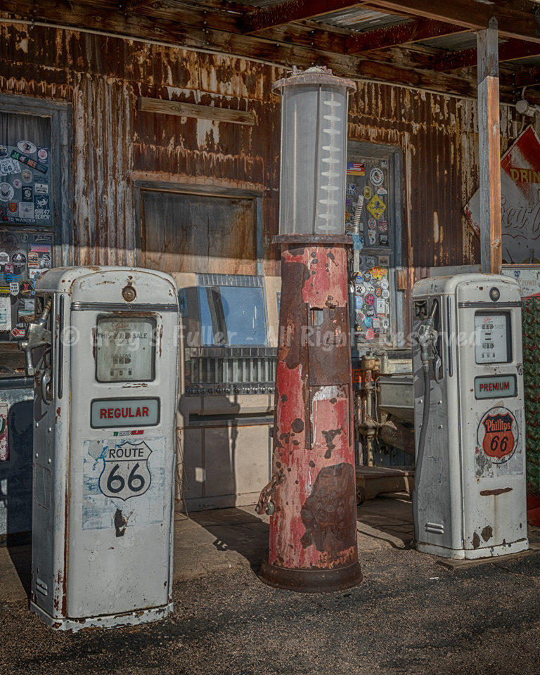 Vintage Pumps - Hackberry, Arizona