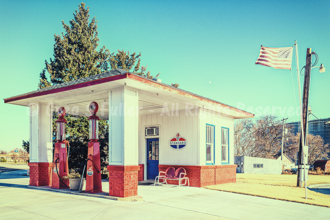 Vintage Standard Oil  - Lebanon, Kansas