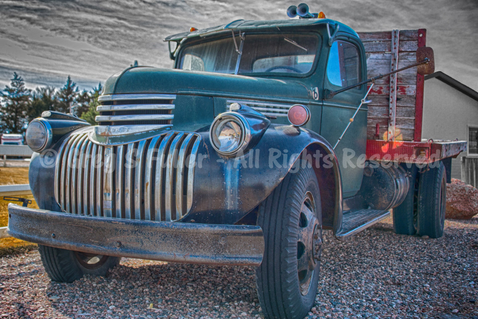 The do all farm truck - Chevrolet Flat Bed - Yuma, Colorado