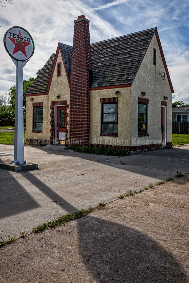 Vintage Texaco  - Deefield, Colorado