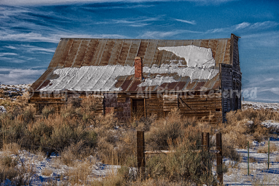 Cold Old Barn - Walcott, Wyoming