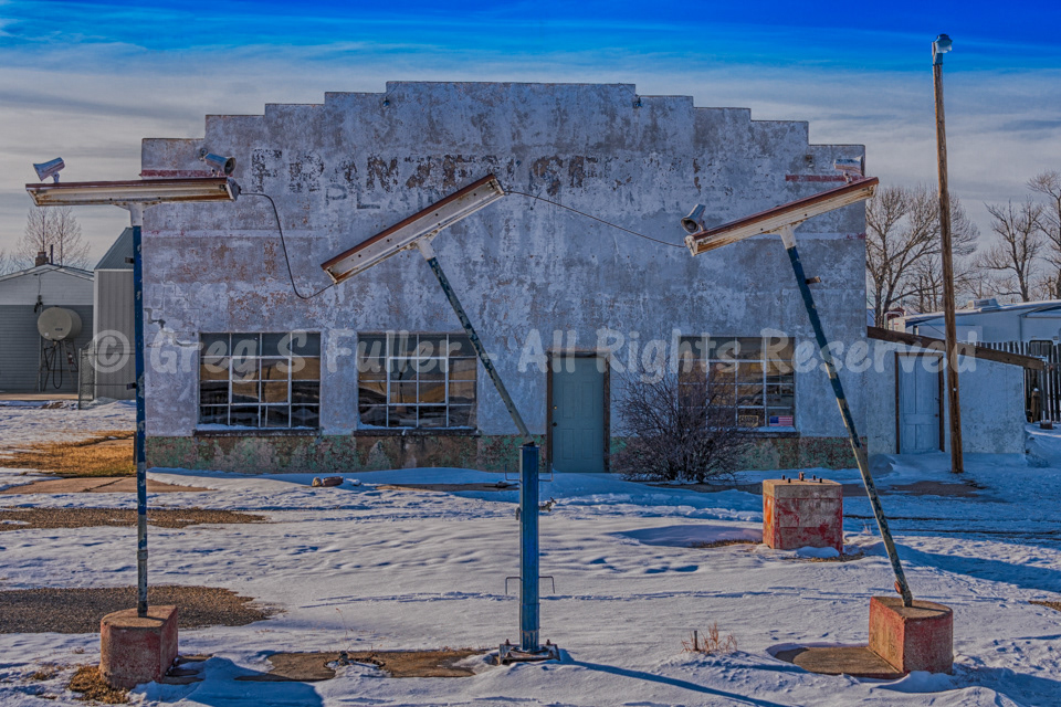 Leanin' Lights Gas Station - Rock River, Wyoming